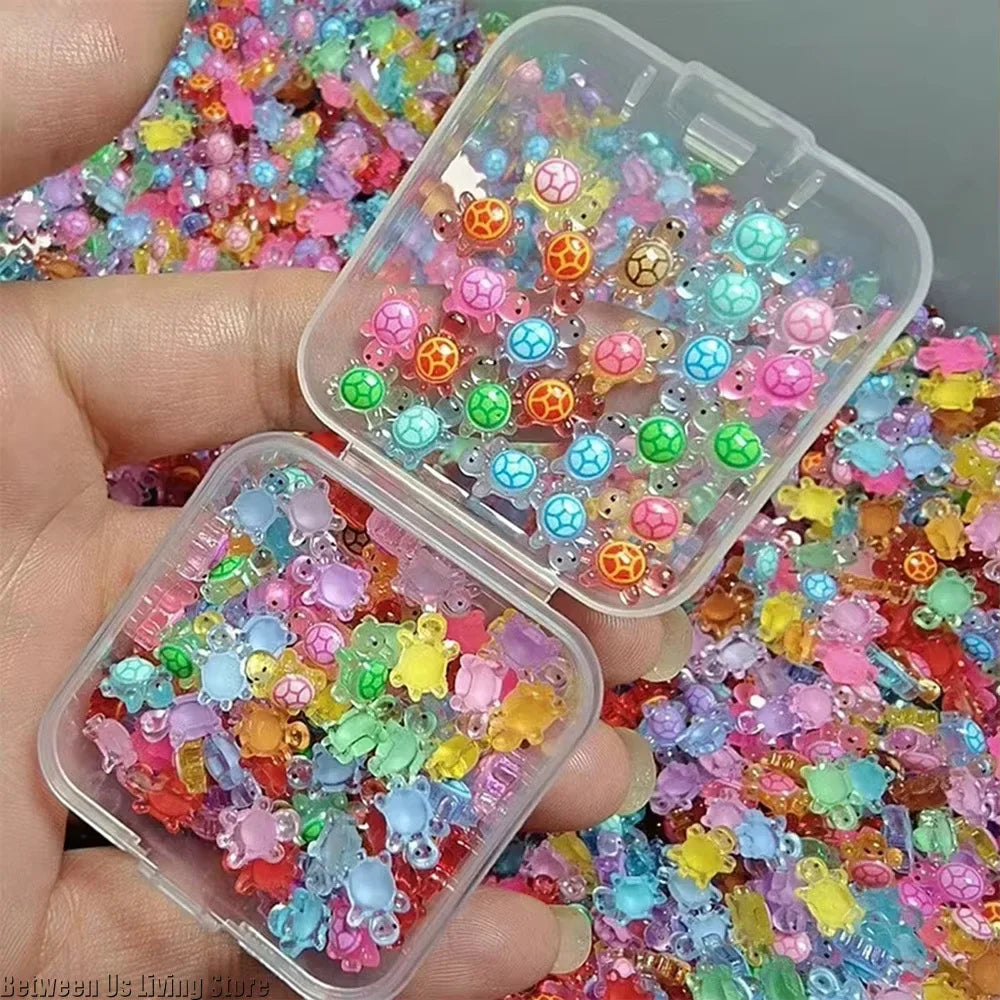 100 Mini Glowing Turtles - Resin Luminescent Figurines for Micro Landscapes & Fairy Garden Decor