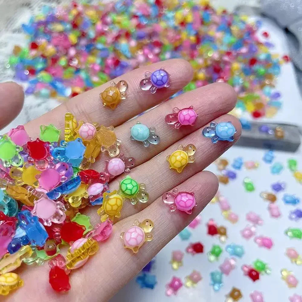 100 Mini Glowing Turtles - Resin Luminescent Figurines for Micro Landscapes & Fairy Garden Decor